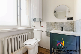 Lokal użytkowy 117m2 w budynku przy Szpitalu